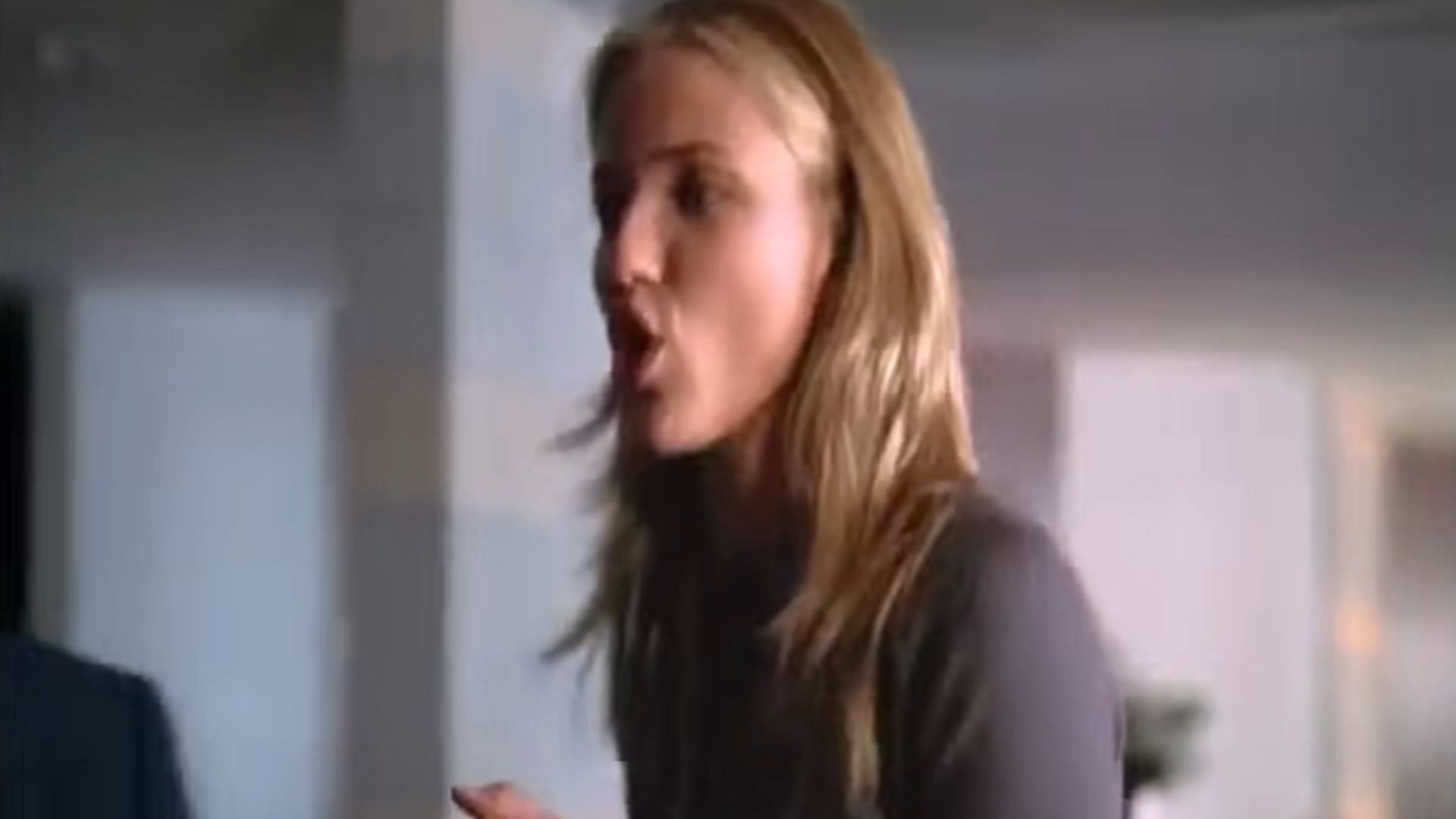 A still from Any Given Sunday (Image via YouTube/@WarnerBrosRewind)